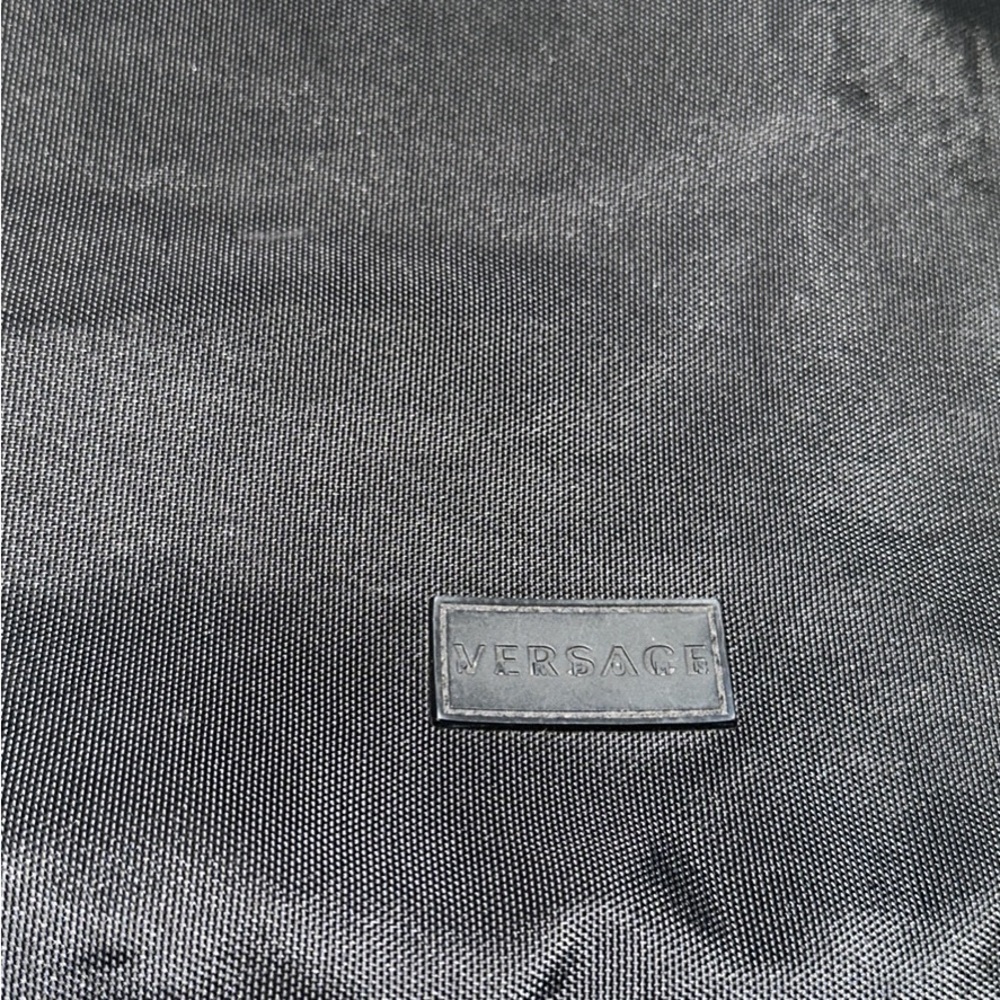 Versace Weekender - Picture 2 of 8
